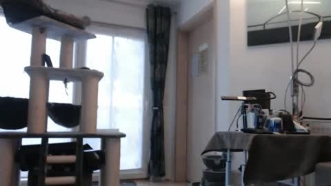 Stranger online show from October 2025 06:05:01 AM