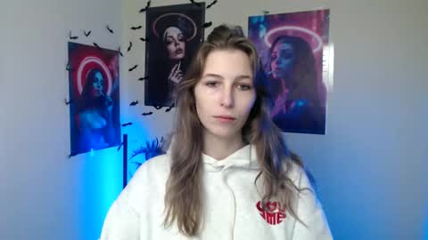 Amalia online show from November 2025 01:22:02 PM