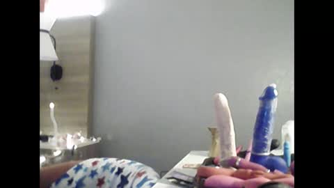 Strawberry212 online show from January 2026 01:05:02 PM