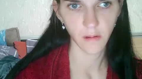 Strawberry Storm online show from September 2025 04:08:02 PM