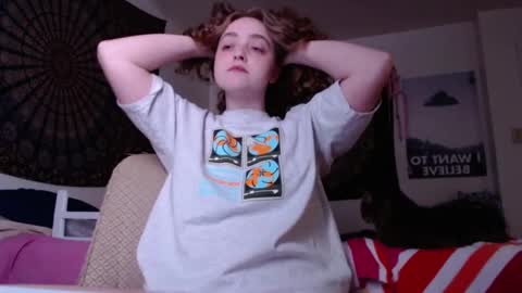 Snapshot of strawberrylotsacake chatting on February 2026 05:35:01 PM Strawberrylotsacake online show from February 2026 05:35:01 PM