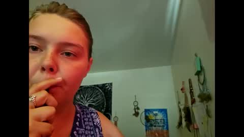 Snapshot of strawberryluv420 chatting on October 2025 04:17:02 PM Strawberry online show from October 2025 04:17:02 PM