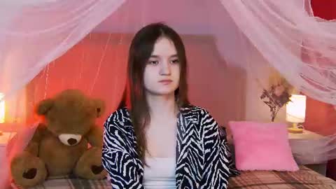 Snapshot of strawbunnybite chatting on June 2026 03:14:01 PM Bunny online show from June 2026 03:14:01 PM