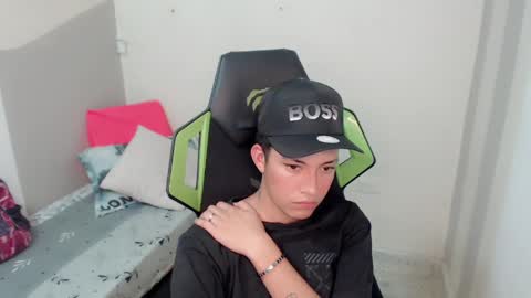 Street online show from April 2026 08:42:01 PM