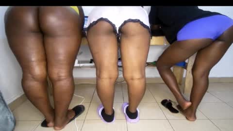 streetlioness online show from February 2026 06:26:01 AM