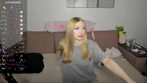 Snapshot of streis_mua chatting on March 2025 01:45:02 AM Streis open pvt online show from March 2025 01:45:02 AM