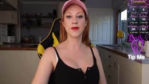 Amorina online show from January 2025 02:21:02 PM