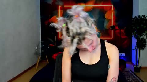 Snapshot of stripp_dancer chatting on March 2026 01:41:02 AM stripp_dancer online show from March 2026 01:41:02 AM