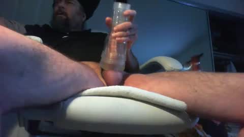 strokensmoke420 online show from February 2025 05:46:01 PM