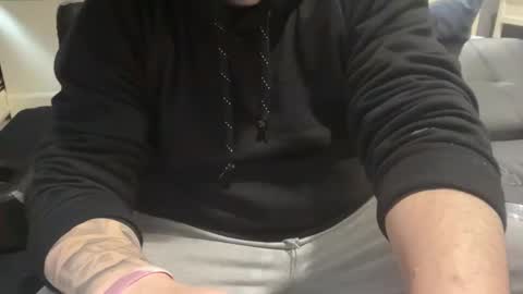 Snapshot of stroking33again chatting on March 2025 07:04:02 PM stroking33again online show from March 2025 07:04:02 PM