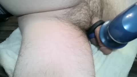 Snapshot of strokingmymeat336 chatting on February 2025 07:52:01 PM strokingmymeat336 online show from February 2025 07:52:01 PM