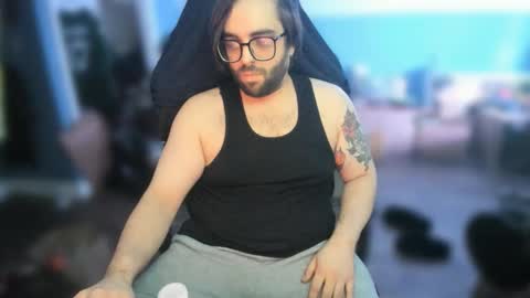 Johnny online show from November 2025 05:56:02 PM