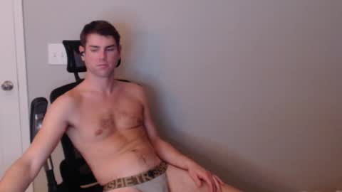 Snapshot of strokinwonder chatting on November 2025 02:56:01 AM Bo Berns online show from November 2025 02:56:01 AM