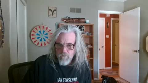 Snapshot of stroknpoker chatting on February 2026 09:57:01 PM stroknpoker online show from February 2026 09:57:01 PM