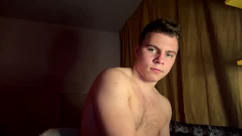 Snapshot of strong_baby chatting on December 2025 07:41:01 PM Strong Baby online show from December 2025 07:41:01 PM