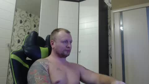 Snapshot of strongass18 chatting on December 2024 12:05:02 PM Alex online show from December 2024 12:05:02 PM