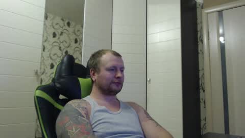 Snapshot of strongass18 chatting on February 2025 05:22:01 PM Alex online show from February 2025 05:22:01 PM