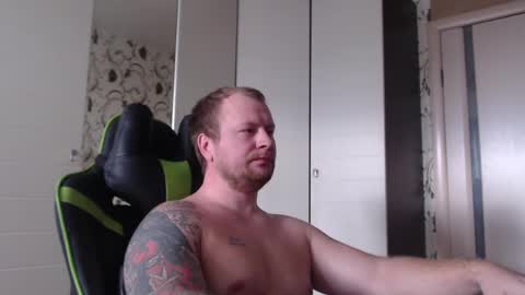 Snapshot of strongass18 chatting on February 2025 12:38:02 PM Alex online show from February 2025 12:38:02 PM