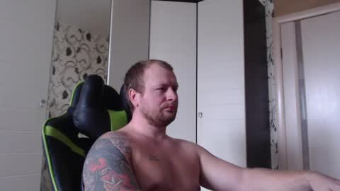 Snapshot of strongass18 chatting on February 2025 12:36:02 PM Alex online show from February 2025 12:36:02 PM