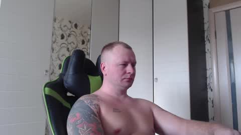 Snapshot of strongass18 chatting on February 2025 09:00:02 AM Alex online show from February 2025 09:00:02 AM