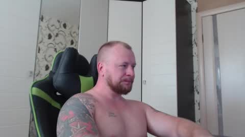 Snapshot of strongass18 chatting on September 2025 08:47:01 AM Alex online show from September 2025 08:47:01 AM