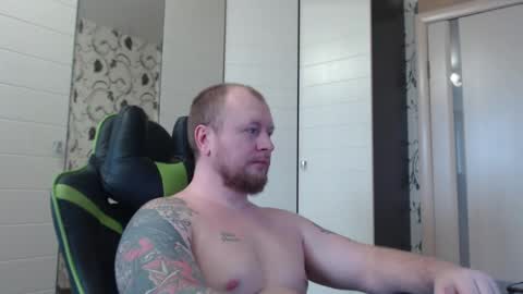 Snapshot of strongass18 chatting on February 2026 08:46:01 AM Alex online show from February 2026 08:46:01 AM