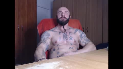 StrongIvan online show from November 2025 05:28:02 AM