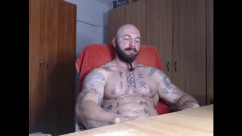 Snapshot of strongivan chatting on July 2026 04:47:02 AM StrongIvan online show from July 2026 04:47:02 AM