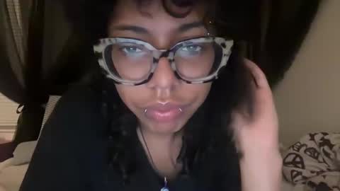 strrwberry online show from March 2026 05:33:02 AM