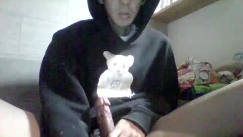 Asian boy online show from May 2026 02:00:02 PM
