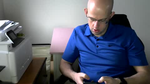 Snapshot of stuart_scotland chatting on March 2025 09:27:02 AM stuart_scotland online show from March 2025 09:27:02 AM