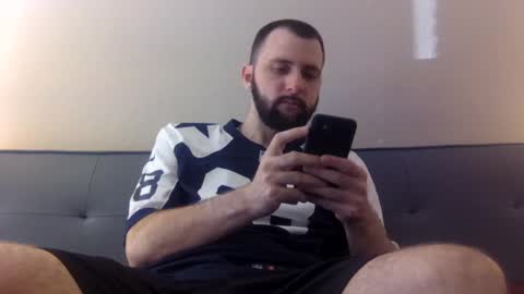 stud4u21 online show from October 2025 05:00:01 PM