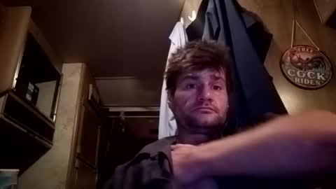 Snapshot of stud_hass chatting on October 2025 09:11:04 AM king of the castle online show from October 2025 09:11:04 AM