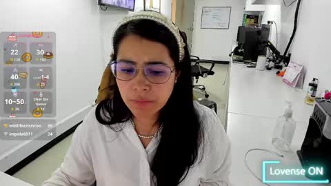 studcb_ online show from April 2026 10:12:02 PM