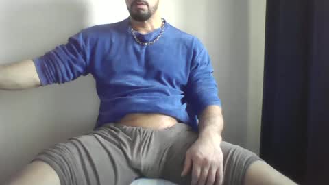 Snapshot of studdotcom chatting on January 2025 10:17:02 AM Ero online show from January 2025 10:17:02 AM