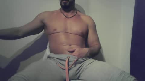 Snapshot of studdotcom chatting on March 2025 06:54:02 PM Ero online show from March 2025 06:54:02 PM