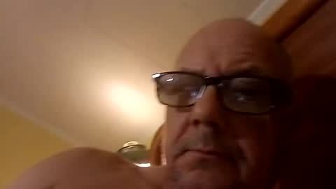 studforyou25 online show from October 2025 09:17:04 AM