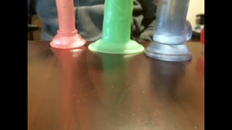 Snapshot of studinto chatting on November 2025 05:51:01 AM BadBrad online show from November 2025 05:51:01 AM