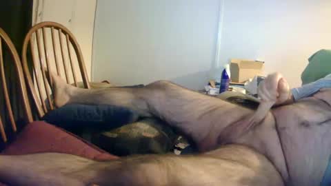 stugots42 online show from December 2024 09:08:02 PM