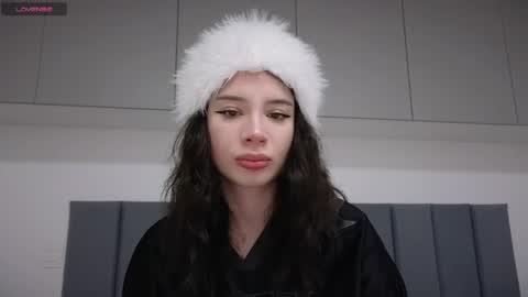 Sofa online show from June 2026 05:19:02 AM