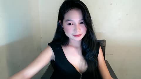 IM FLORIE online show from April 2026 02:10:02 PM