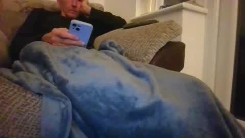 stuuuey73 online show from December 2025 10:48:02 PM