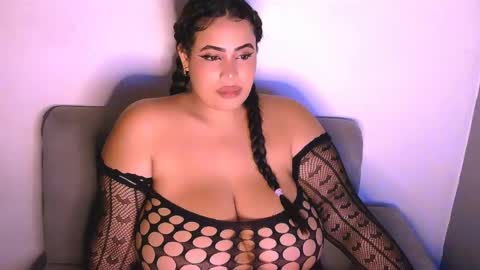 Snapshot of stweetemmac1 chatting on May 2026 02:40:02 AM stweetemmac1 online show from May 2026 02:40:02 AM
