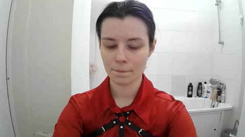 Snapshot of style_bliss chatting on November 2025 03:33:02 PM Eva online show from November 2025 03:33:02 PM