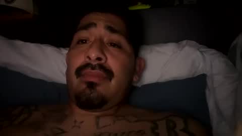 Snapshot of stylezg805 chatting on March 2026 08:32:02 AM stylezg805 online show from March 2026 08:32:02 AM