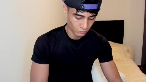 stylish men online show from September 2025 07:30:01 PM