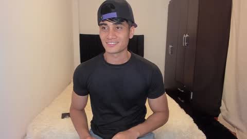 stylish men online show from October 2025 06:16:02 PM