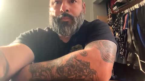 Snapshot of suavecito67 chatting on November 2025 05:16:01 PM suavecito67 online show from November 2025 05:16:01 PM