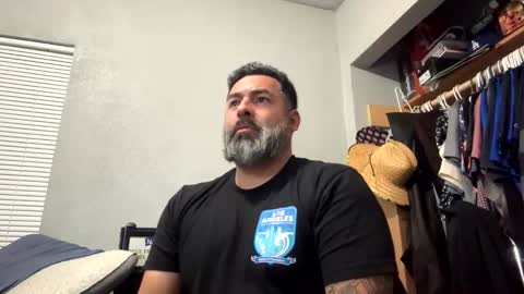 suavecito67 online show from February 2026 02:38:01 AM