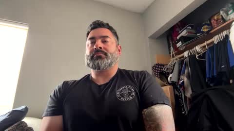 Snapshot of suavecito67 chatting on May 2026 03:28:01 PM suavecito67 online show from May 2026 03:28:01 PM